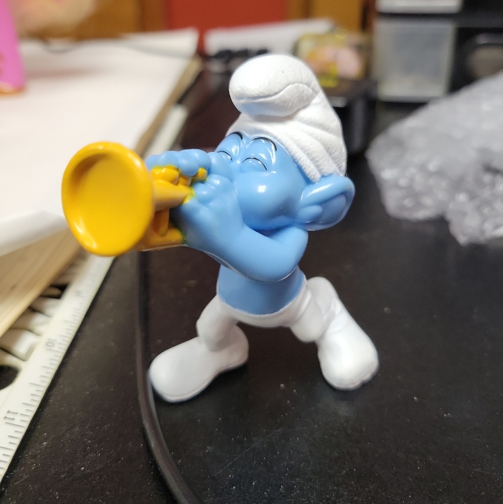McDonald's Happy Meal Smurf 2013 Hackus & Harmony Smurf.